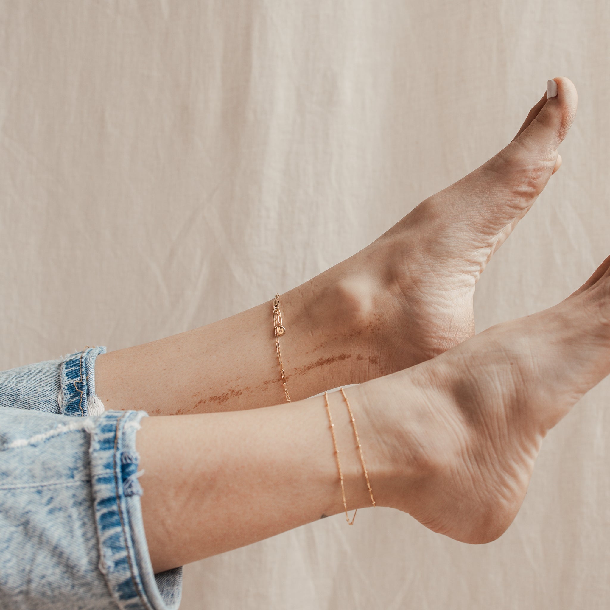 How to Choose the Right Anklet Size