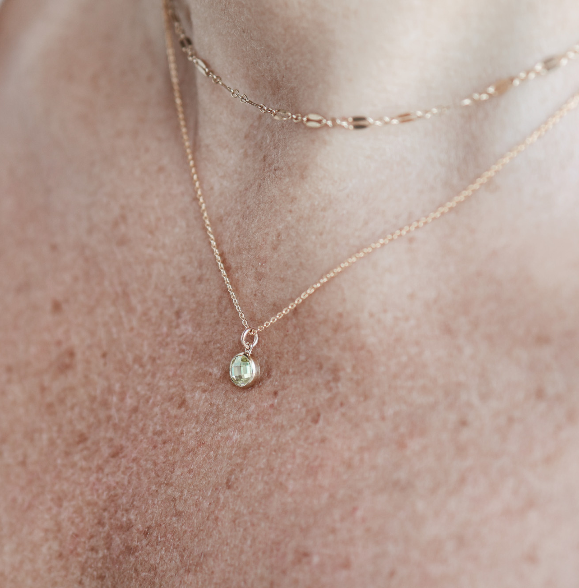 Personalised jewellery – handmade jewellery – KBN jewellery – Australian made jewellery – crystal pendant – birthstone drop necklace – birthstone pendant for necklace – crystal birthstone drop  – birthstone jewellery – green  stone pendant – light green birthstone for necklace – August  birthstone pendant – August  birthstone drop