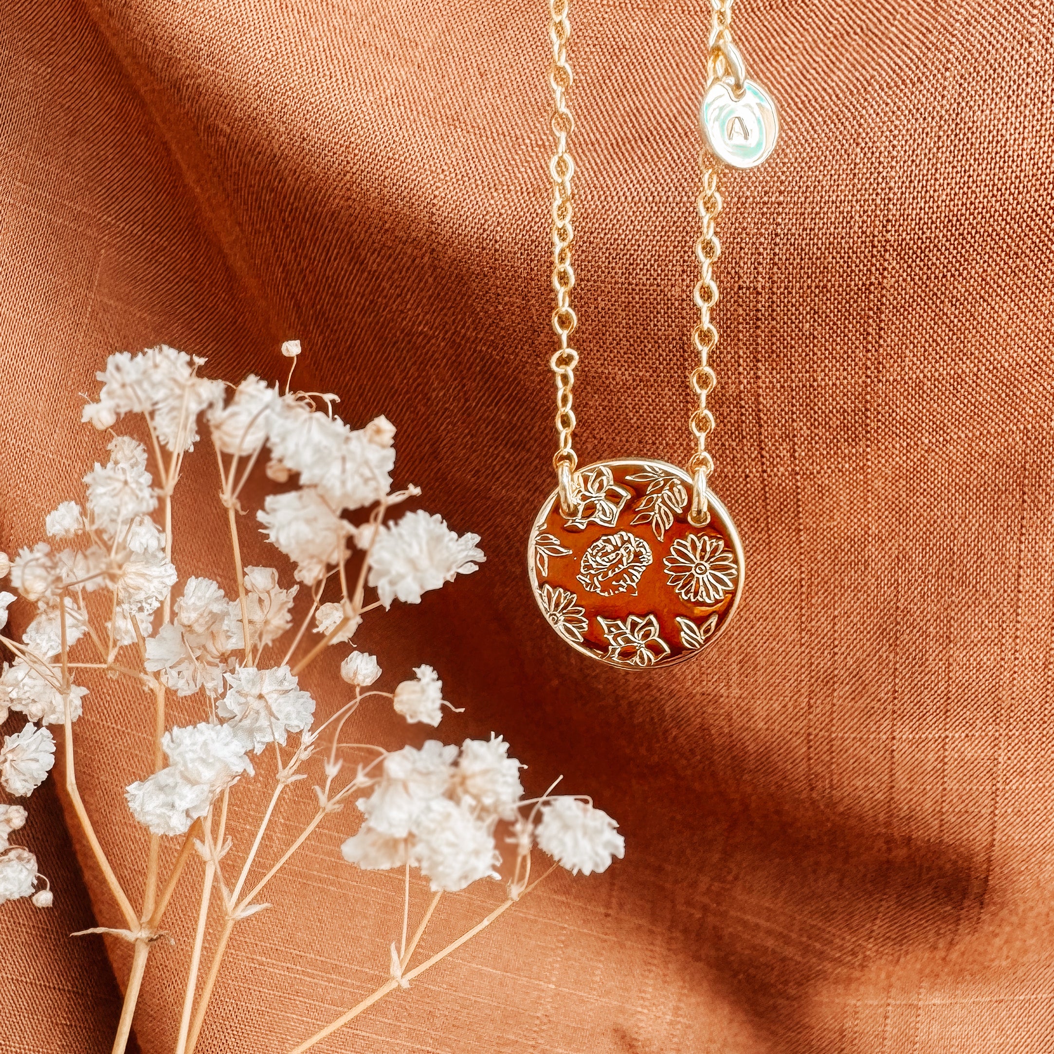 Personalised jewellery - KBN Jewellery - handmade jewellery – Personalised Jewellery gifts – Dainty jewellery- Dainty necklace – flower stamped necklace – family flowers – kids birth flowers – birth flower necklace – personalised flower stamped necklace – initial necklace - layering necklace - australia made