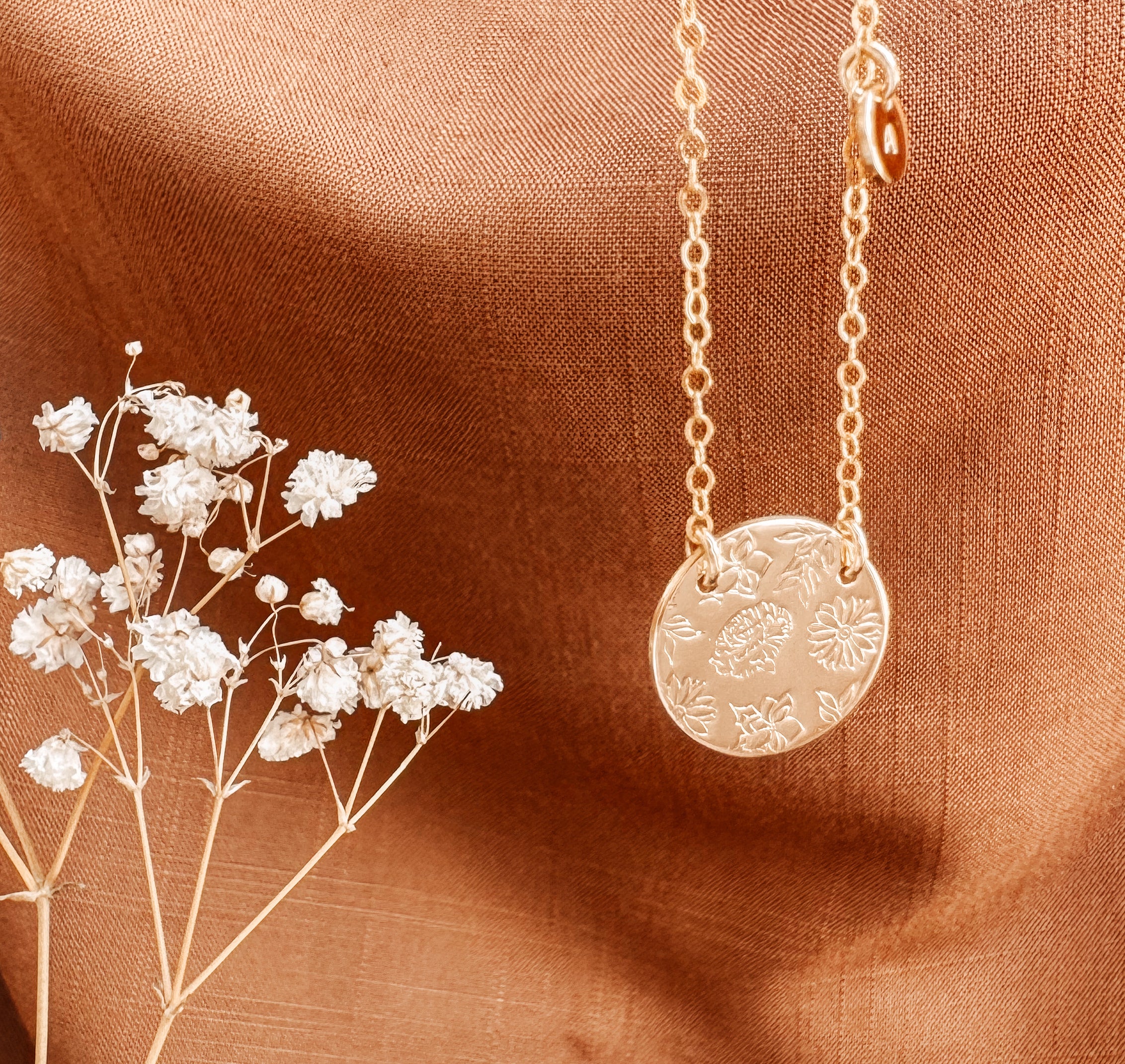 Personalised jewellery - KBN Jewellery - handmade jewellery – Personalised Jewellery gifts – Dainty jewellery- Dainty necklace – flower stamped necklace – family flowers – kids birth flowers – birth flower necklace – personalised flower stamped necklace – initial necklace - layering necklace - australia made