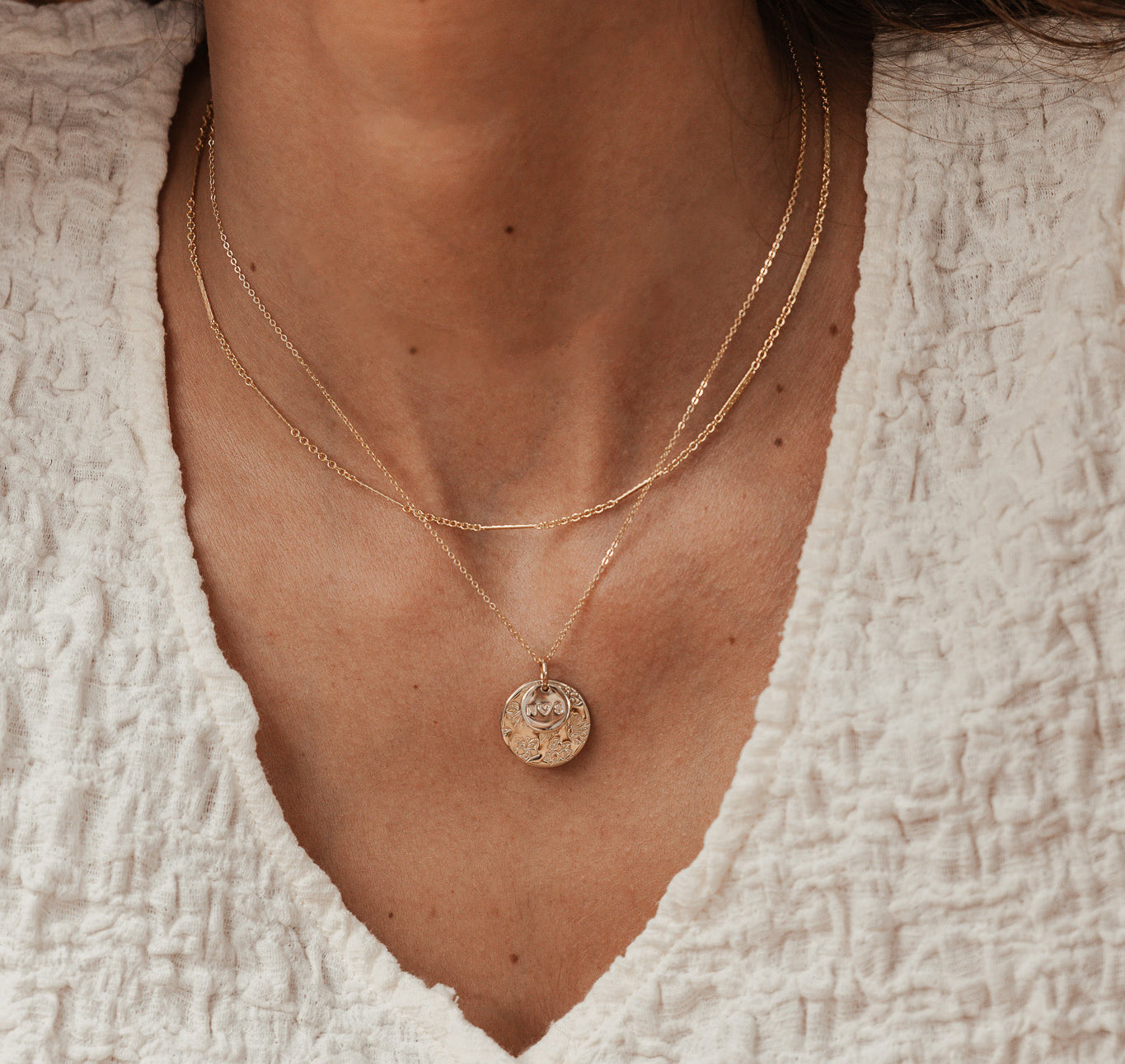 Personalised jewellery - KBN Jewellery - handmade jewellery – Personalised Jewellery gifts – Dainty jewellery- Dainty necklace – flower stamp necklace – birth month flower jewellery – flower necklace – stacked necklace – initial necklace