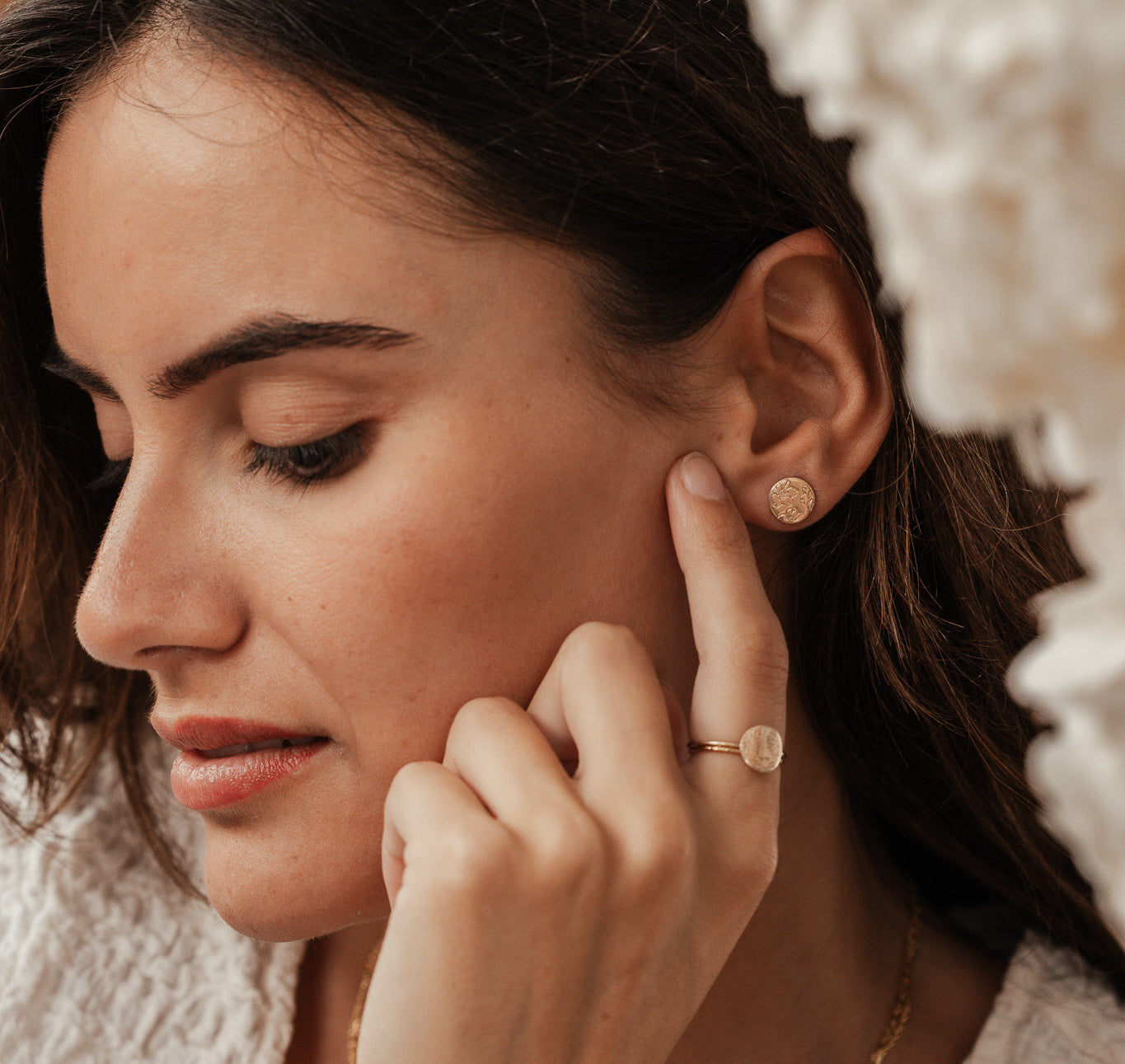 Personalised jewellery - KBN Jewellery - handmade jewellery – Personalised Jewellery gifts – Dainty jewellery- Dainty ring – flower stamped ring – family flowers – kids birth flowers – birth flower ring – personalised flower stamped ring – dainty ring – pendant ring – personalised ring