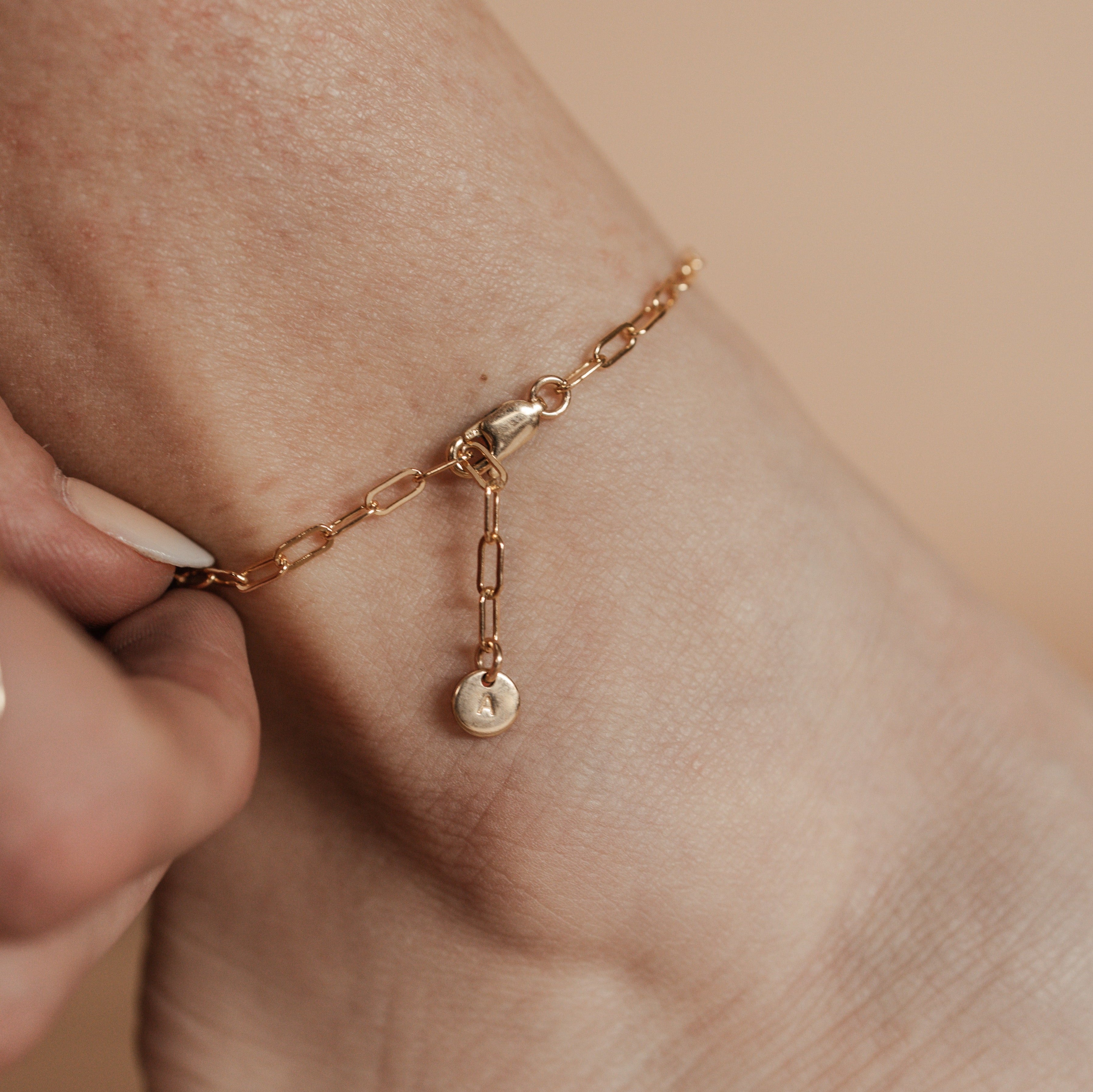 Personalised jewellery - KBN Jewellery - handmade jewellery – custom jewellery gifts – dainty anklet – stacking anklet – layering anklet – simple chain – affordable jewellery – Australian made jewellery – small pendant anklet – linked chain anklet
