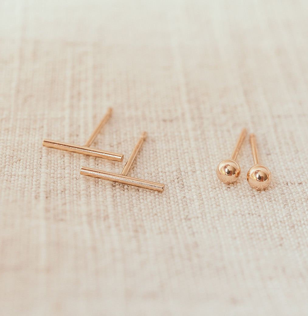 Personalised jewellery – handmade jewellery – KBN jewellery – Australian made jewellery – handmade earrings – bar studs – everyday earrings – short bar earrings