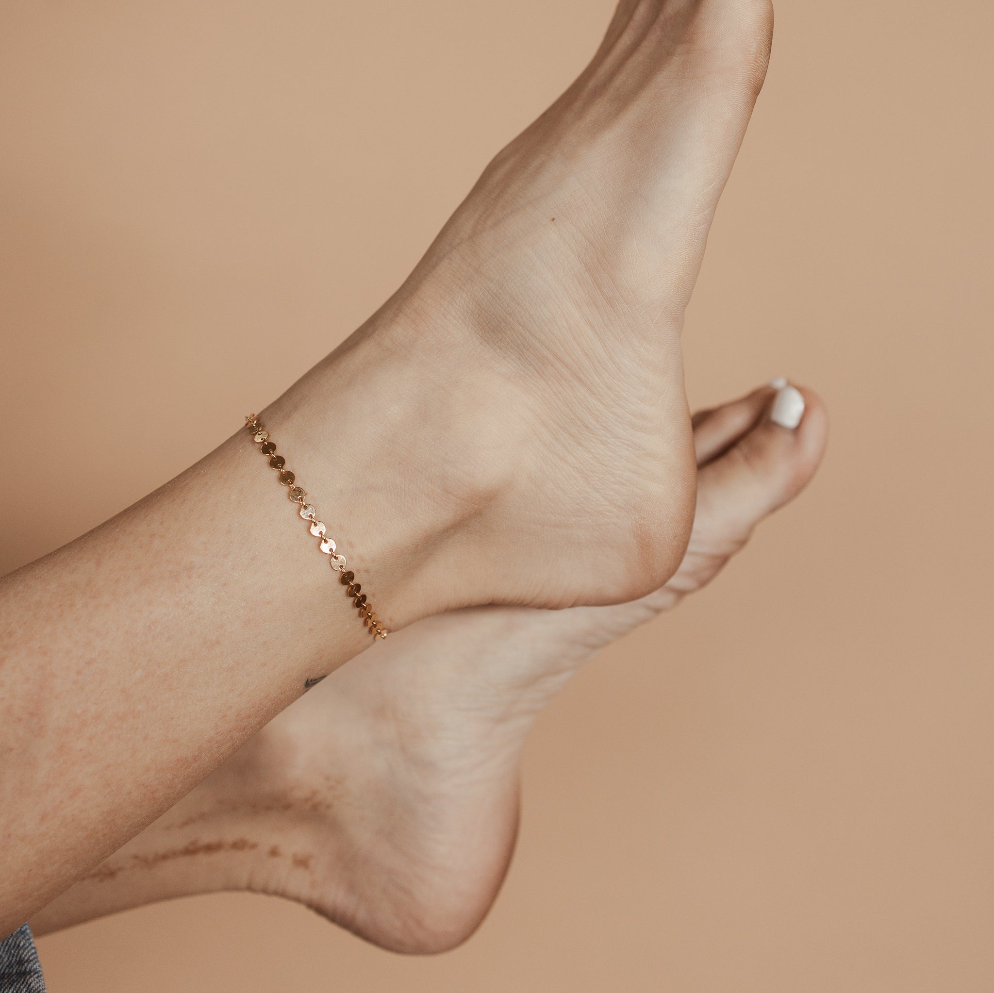 Personalised jewellery - KBN Jewellery - handmade jewellery – Personalised Jewellery gifts – Dainty jewellery- sparkly anklet – disc anklet – round chain anklet – stacking anklet – layering anklet