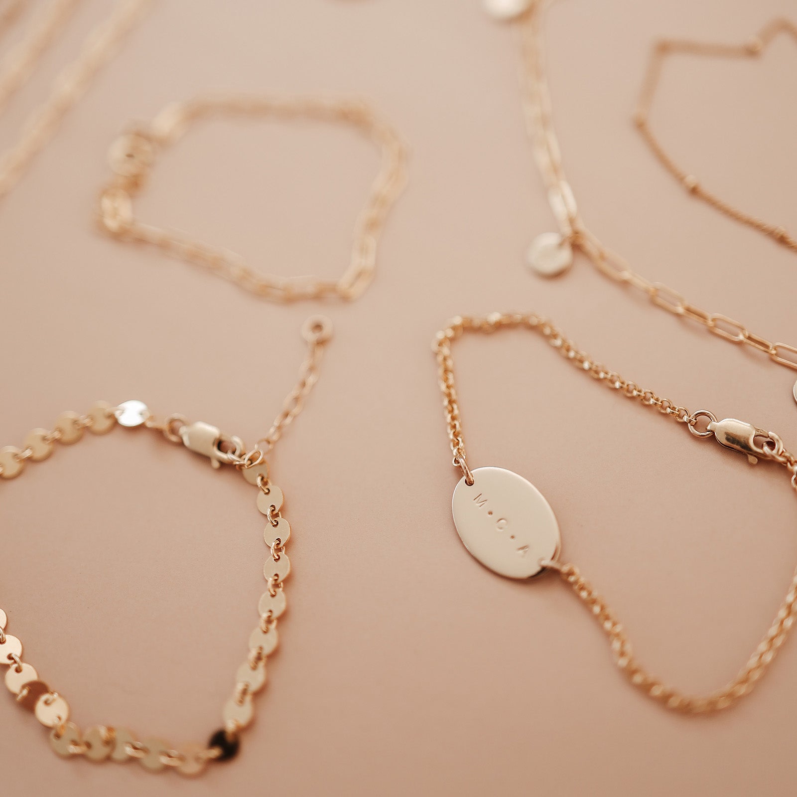 Personalised jewellery – handmade jewellery – KBN jewellery – Australian made jewellery – medium oval bracelet – oval pendant bracelet – initial bracelet – name bracelet – symbol bracelet – gift ideas for women – gift ideas with meaning – sentimental gift ideas