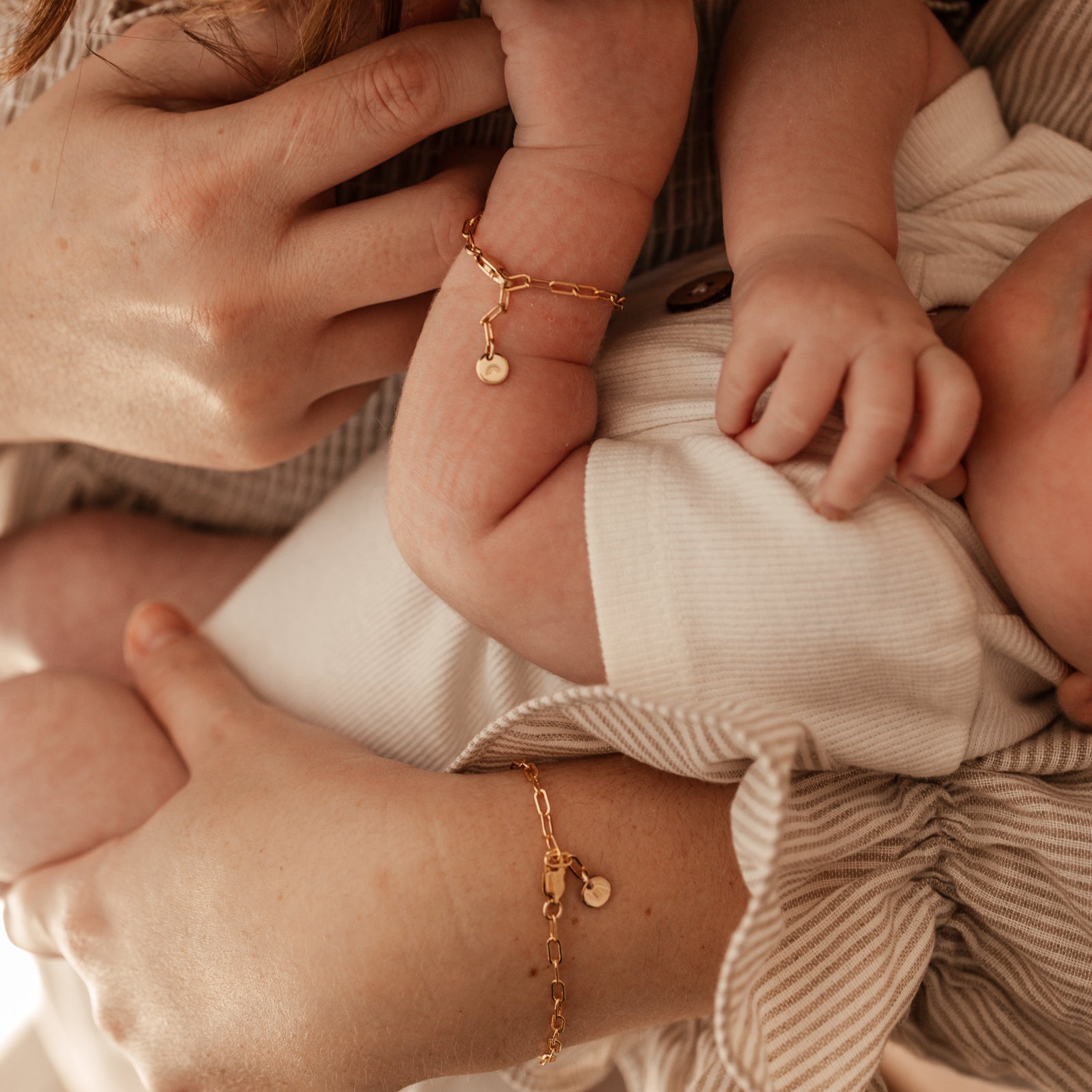 Personalised jewellery – handmade jewellery – KBN jewellery – Australian made jewellery – matching jewellery – matching mum and child bracelet – perfect gift for new mum – sentimental gift – newborn gift idea – new mum gift – matching jewellery – tiny pendant bracelet – linked chain bracelets