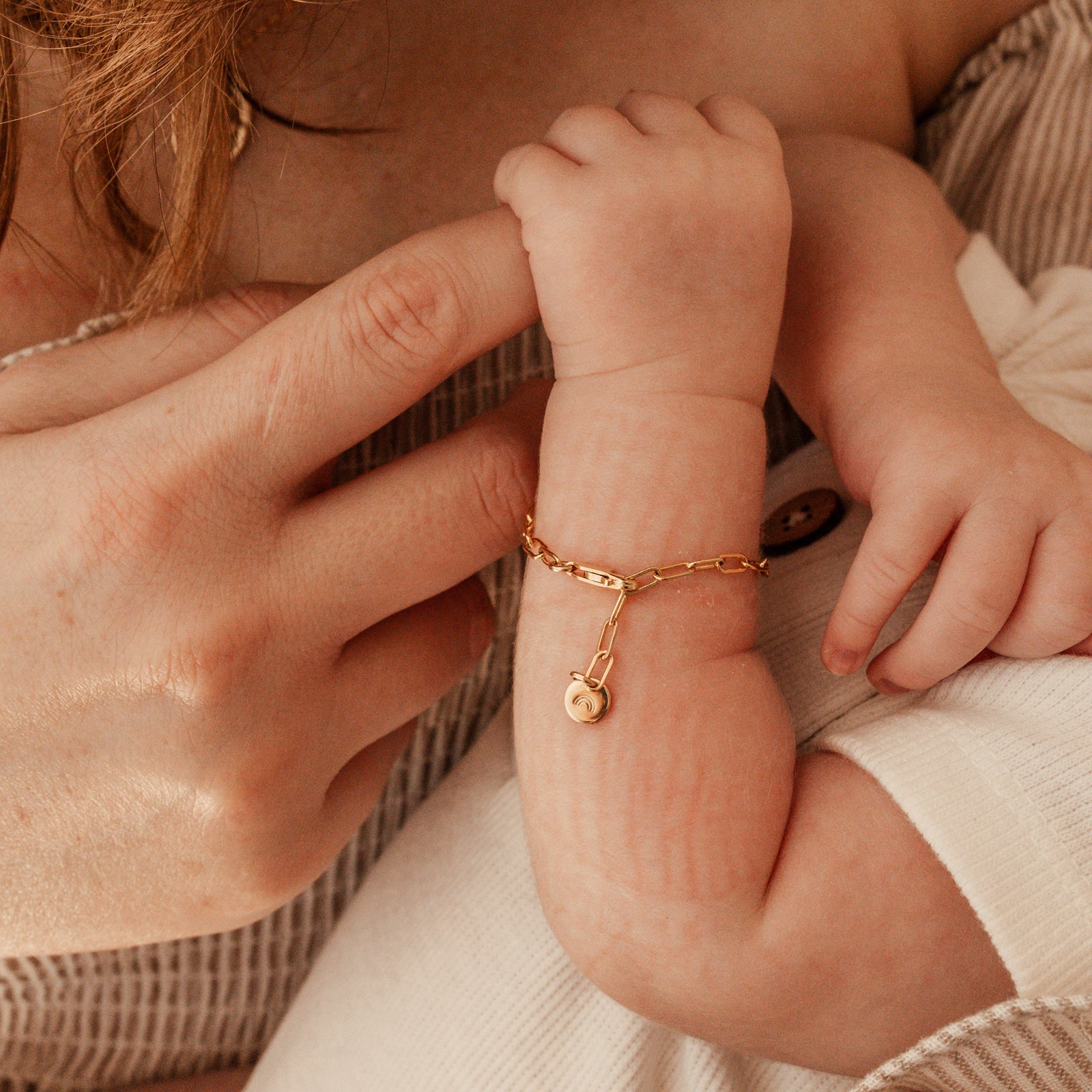 Personalised jewellery – handmade jewellery – KBN jewellery – Australian made jewellery – matching jewellery – matching mum and child bracelet – perfect gift for new mum – sentimental gift – newborn gift idea – new mum gift – matching jewellery – tiny pendant bracelet – linked chain bracelets