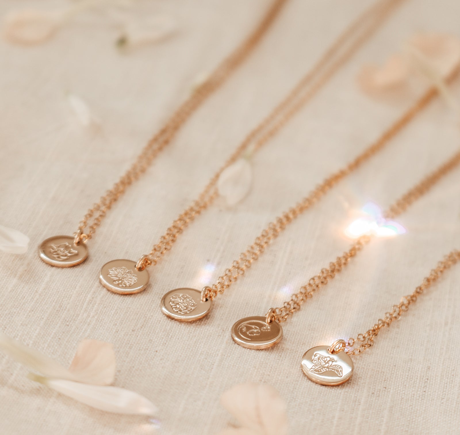 Personalised jewellery – handmade jewellery – KBN jewellery – Australian made jewellery – initial necklace – birth flower necklace – single pendant necklace with flower – birth flower necklace custom – custom birth month necklace – February flower necklace