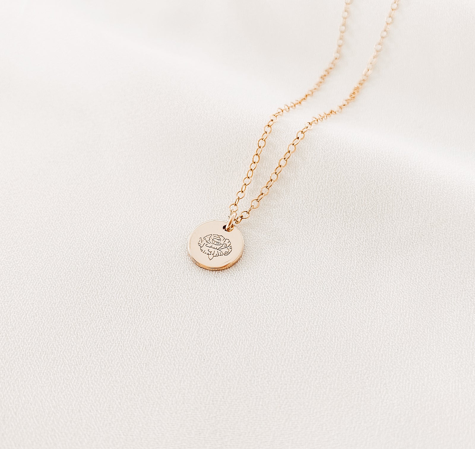 Personalised jewellery – handmade jewellery – KBN jewellery – Australian made jewellery – initial necklace – birth flower necklace – single pendant necklace with flower – birth flower necklace custom – custom birth month necklace – January flower necklace – admiration necklace