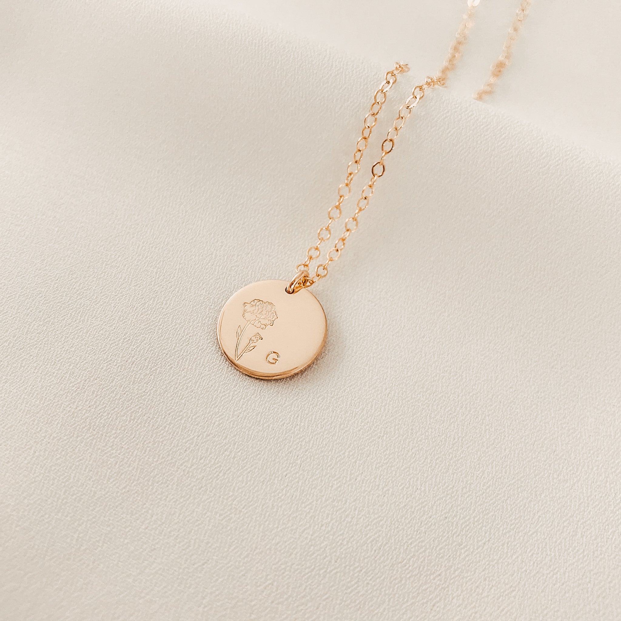 bPersonalised jewellery – handmade jewellery – KBN jewellery – Australian made jewellery – initial necklace – birth flower necklace – single pendant necklace with flower – birth flower necklace custom – custom birth month necklace – January flower necklace – admiration necklace