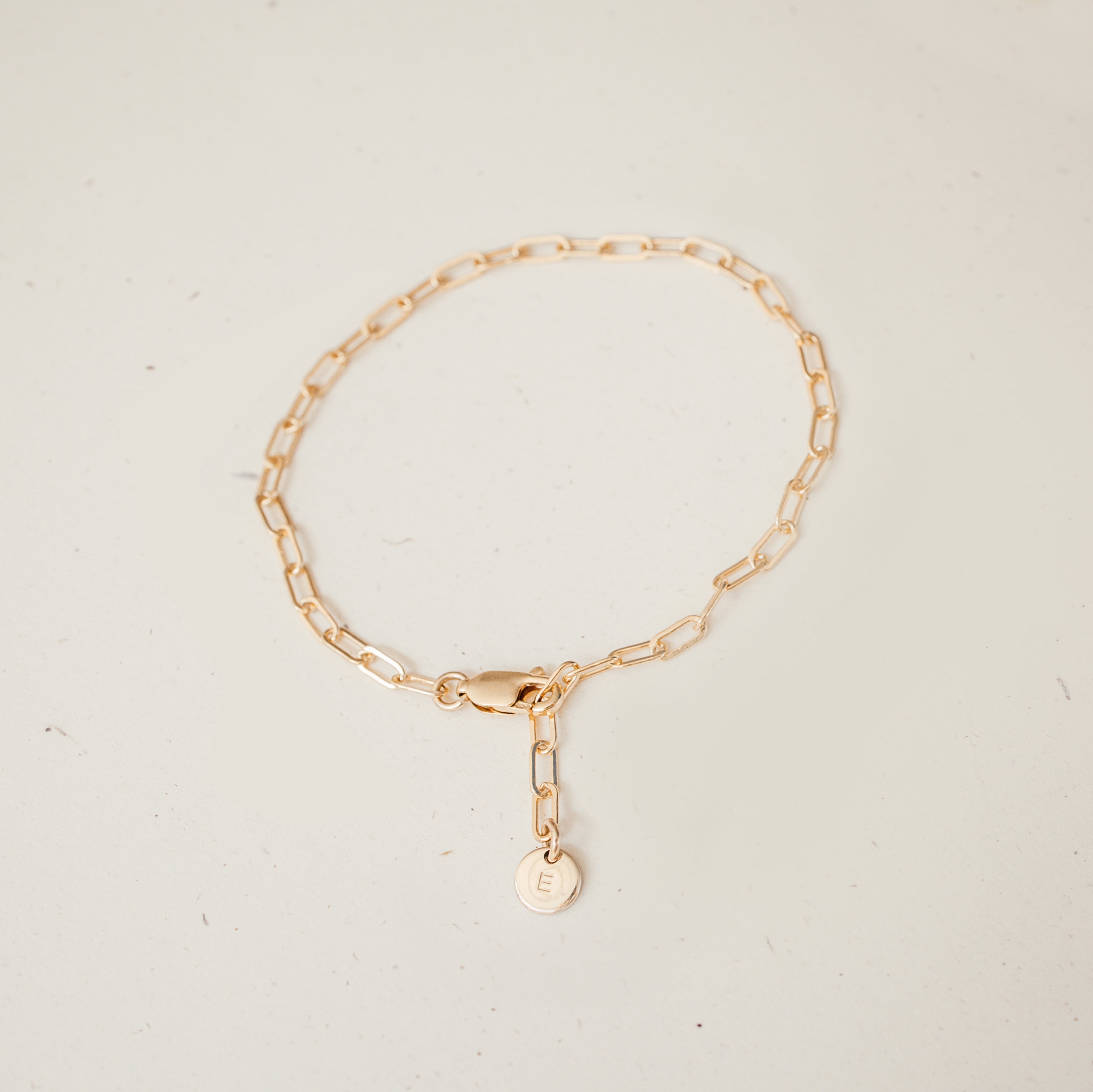Personalised jewellery - KBN Jewellery - handmade jewellery – Personalised Jewellery gifts – Dainty jewellery – tiny pendant bracelet  – linked chain – initial bracelet – symbol bracelet – Australian made – single pendant bracelet