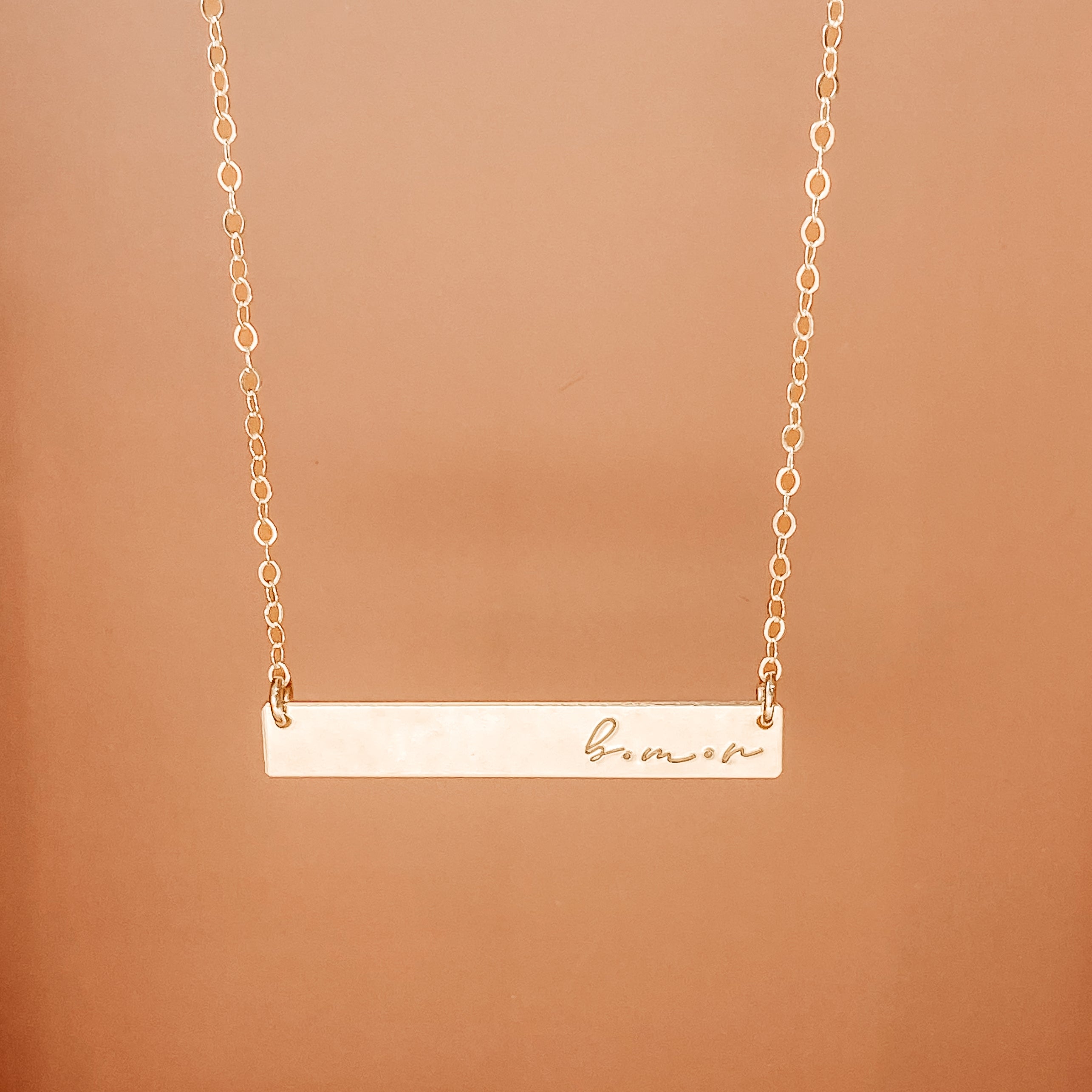 Why Wearing a Name Necklace Feels So Special