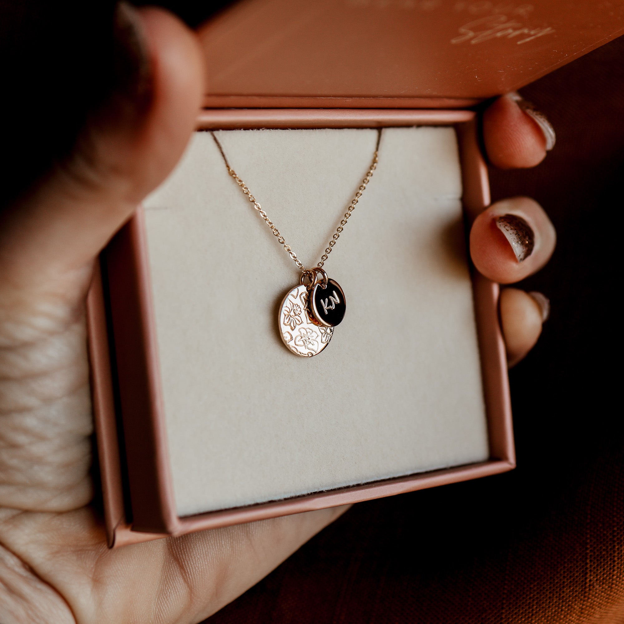 Personalised jewellery - KBN Jewellery - handmade jewellery – Personalised Jewellery gifts – Dainty jewellery- Dainty necklace – flower stamped necklace – family flowers – kids birth flowers – birth flower necklace – personalised flower stamped necklace – initial necklace