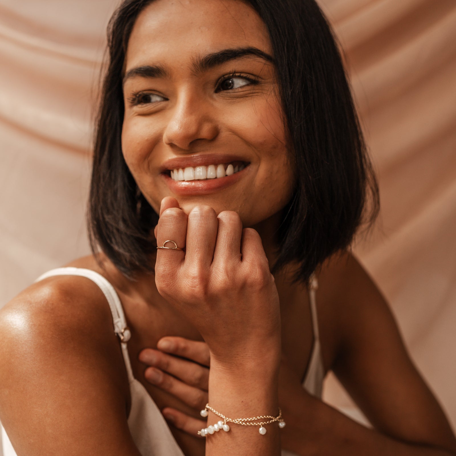 Personalised jewellery - KBN Jewellery - handmade jewellery – Personalised Jewellery gifts – Dainty jewellery – pearl jewellery – pearl bracelet – dainty pearl bracelet – Mothers day gift – wedding gift – natural pearls 