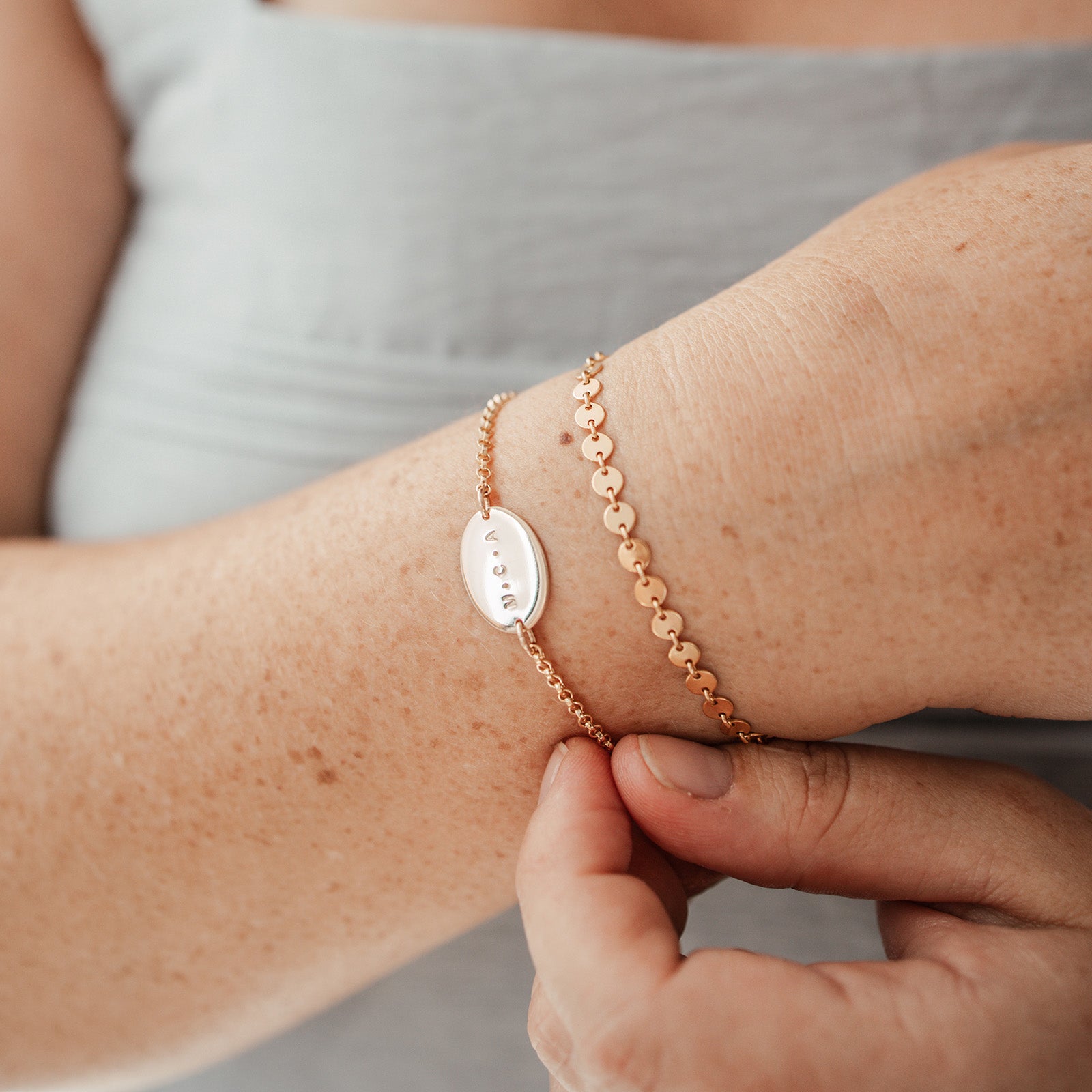 Personalised jewellery – handmade jewellery – KBN jewellery – Australian made jewellery – medium oval bracelet – oval pendant bracelet – initial bracelet – name bracelet – symbol bracelet – gift ideas for women – gift ideas with meaning – sentimental gift ideas 