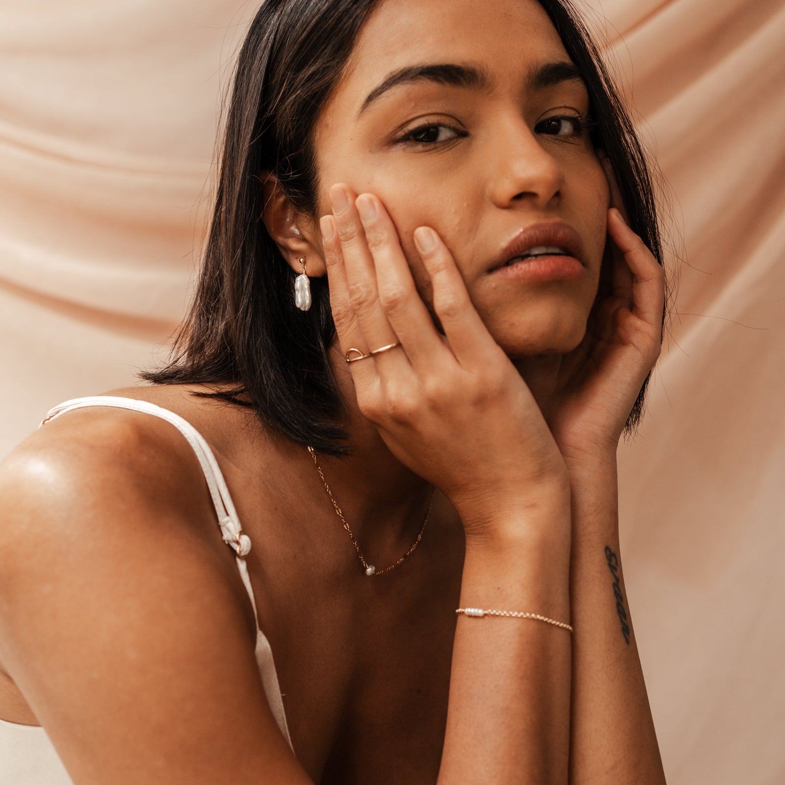 Personalised jewellery - KBN Jewellery - handmade jewellery – Personalised Jewellery gifts – Dainty jewellery –  single pearl necklace – wedding gift idea – bridal jewellery – bridal shower jewellery – bridesmaids gift – freshwater pearls – real pearl necklace – affordable pearl necklace 