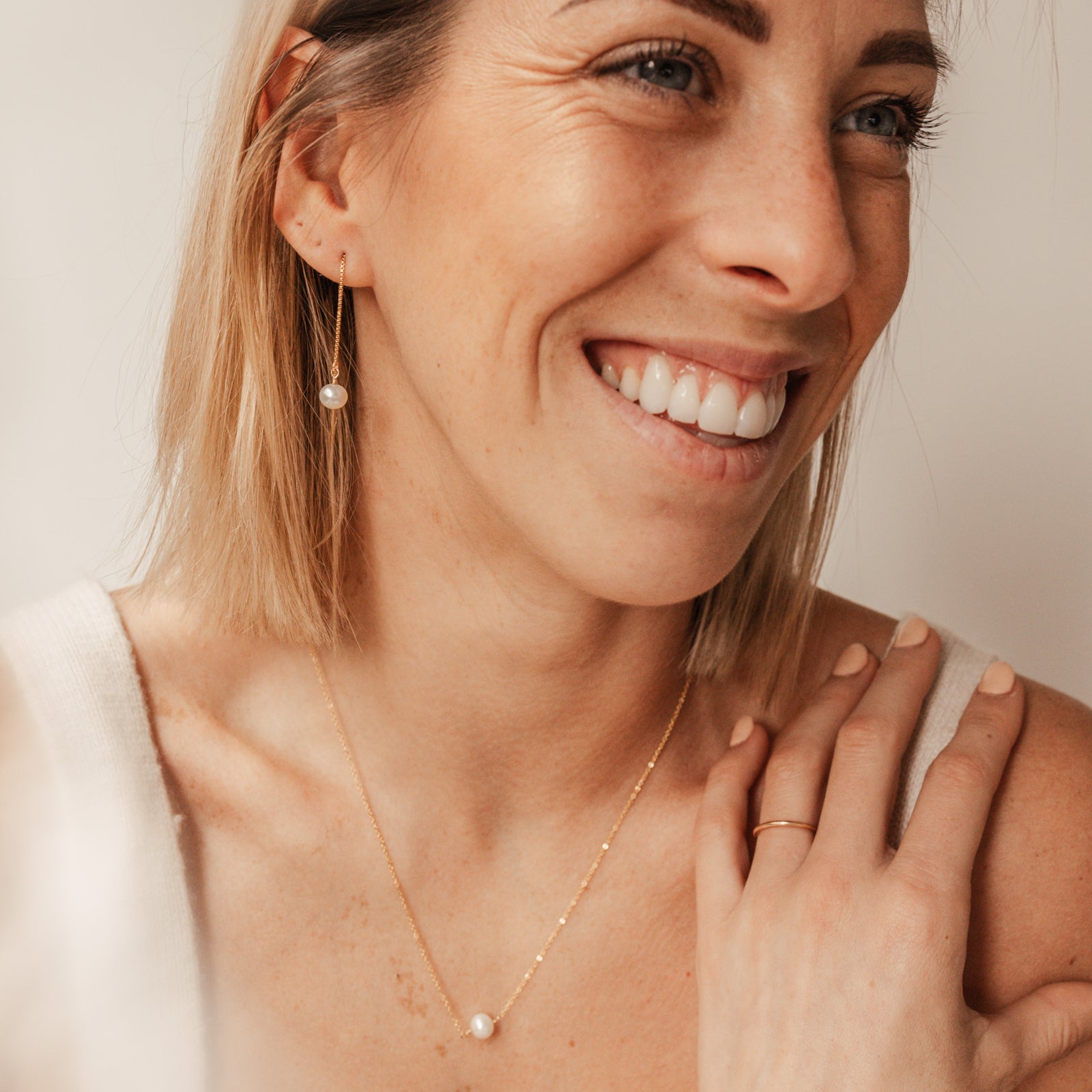 Personalised jewellery - KBN Jewellery - handmade jewellery – Personalised Jewellery gifts –  single pearl necklace – wedding gift idea – bridal jewellery – bridal shower jewellery – bridesmaids gift – freshwater pearls – real pearl necklace – affordable pearl necklace 