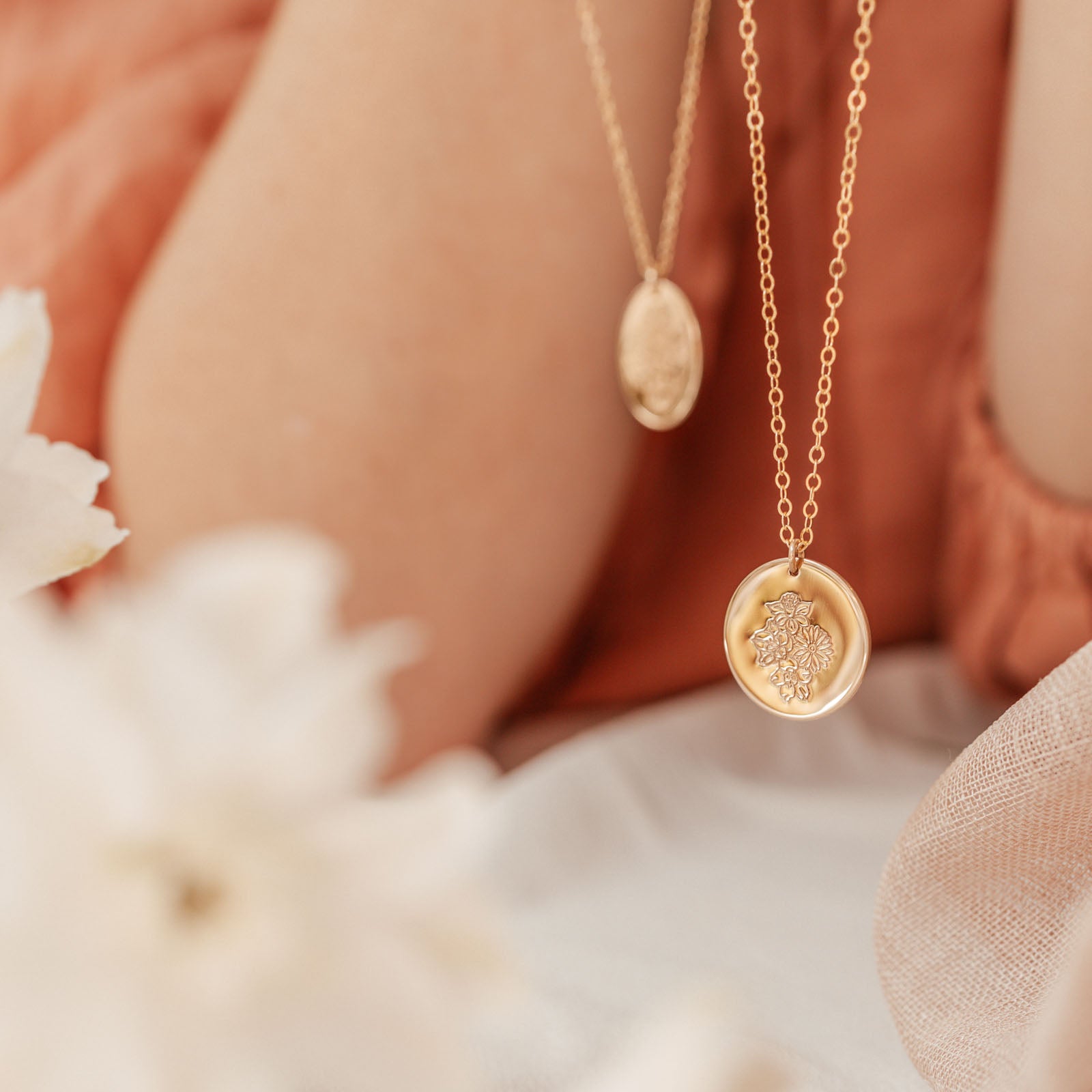 Personalised jewellery - KBN Jewellery - handmade jewellery – Personalised Jewellery gifts – Dainty jewellery- Dainty necklace – flower stamped necklace – family flowers – kids birth flowers – birth flower necklace – personalised flower stamped necklace – large pendant – birth month flowers – Australian made jewellery – small Australian business 