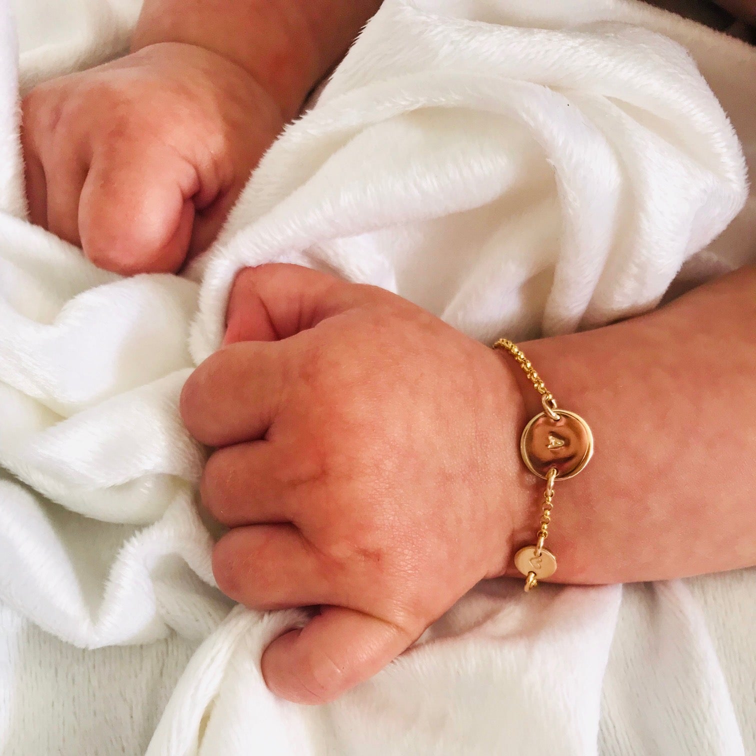 Personalised jewellery - KBN Jewellery - handmade jewellery – Personalised Jewellery gifts – baby bracelet – affordable baby jewellery – affordable baby jewellery – kids jewellery – kids bracelet – gift ideas for toddlers – gift ideas for kids – sentimental gift ideas – simple kids bracelet – initial bracelet for kids 